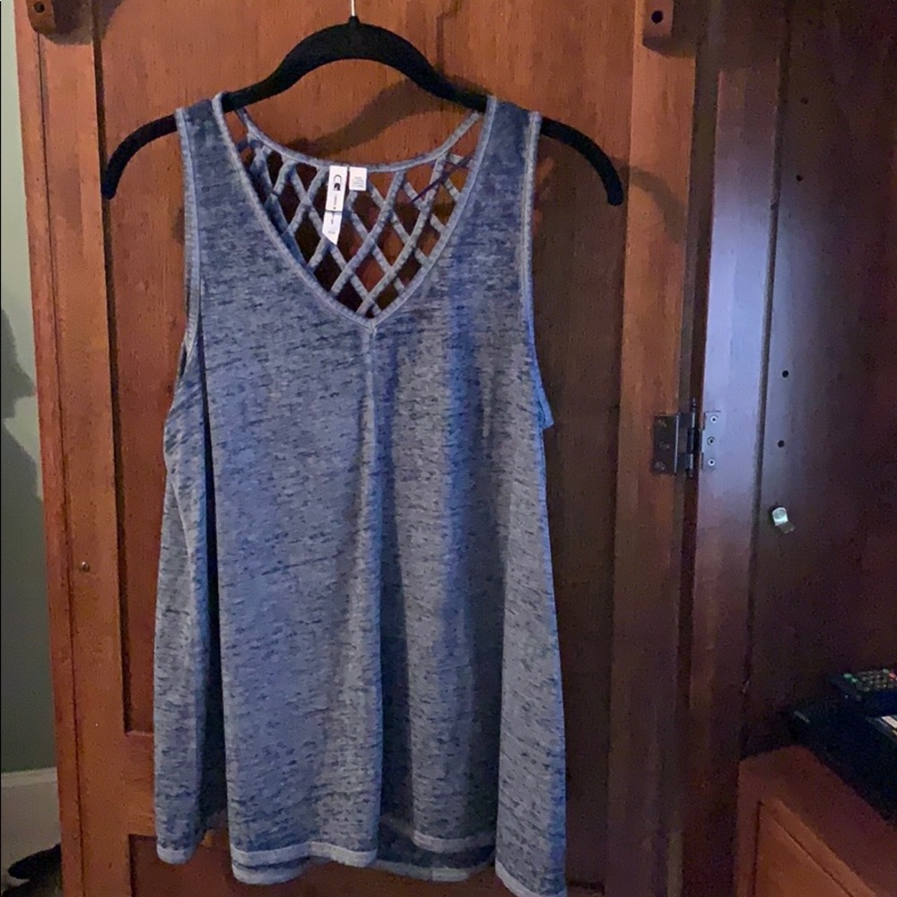 Cable and gauge tank top.